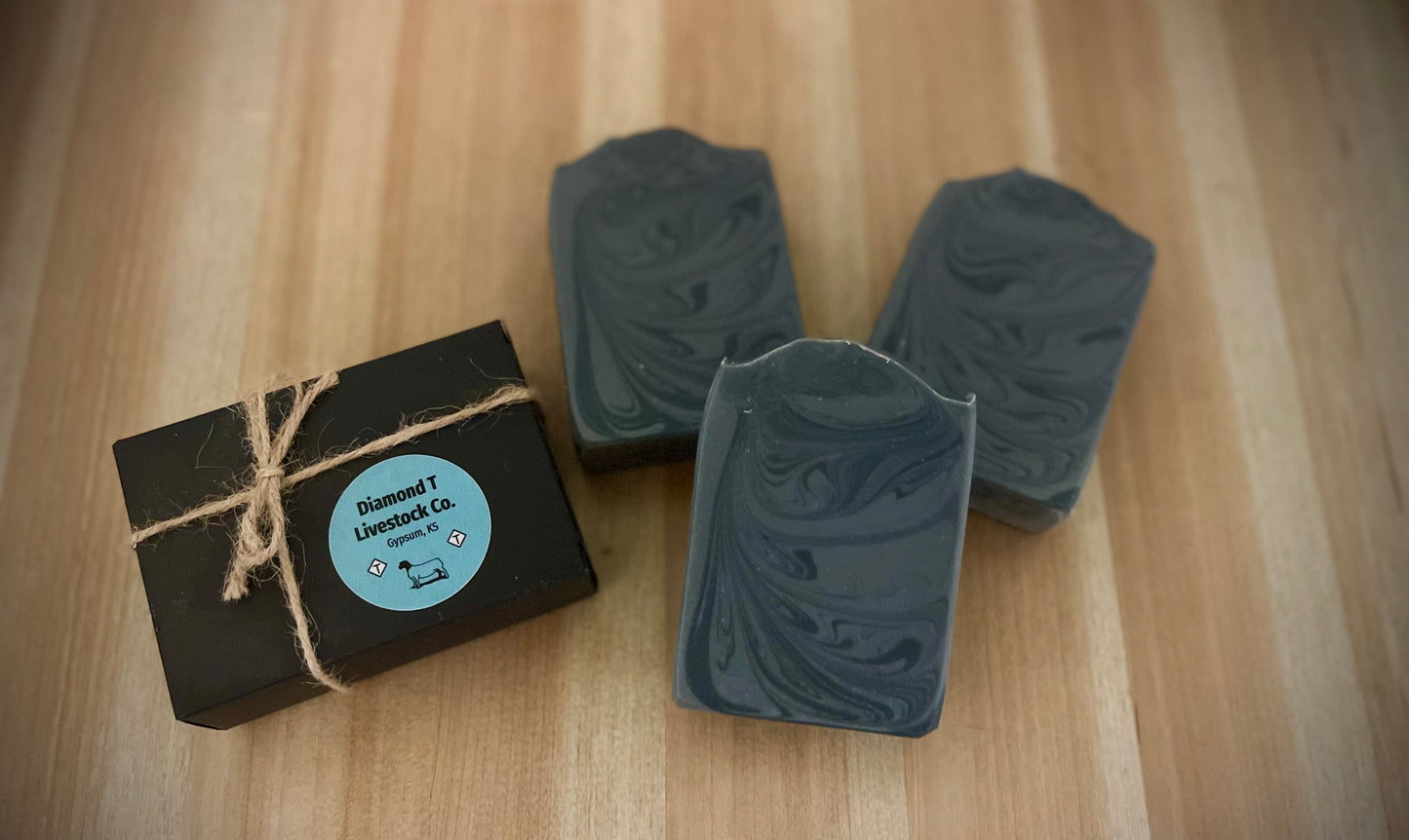 Unscented - Activated Charcoal w/ Sheep Milk